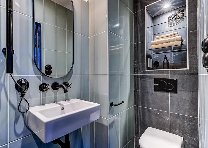 Apartment Center Luxury